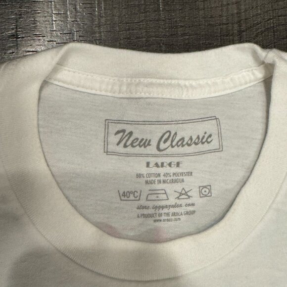 Iggy Azalea The New Classic Tour Shirt Size L - Picture 2 of 4
